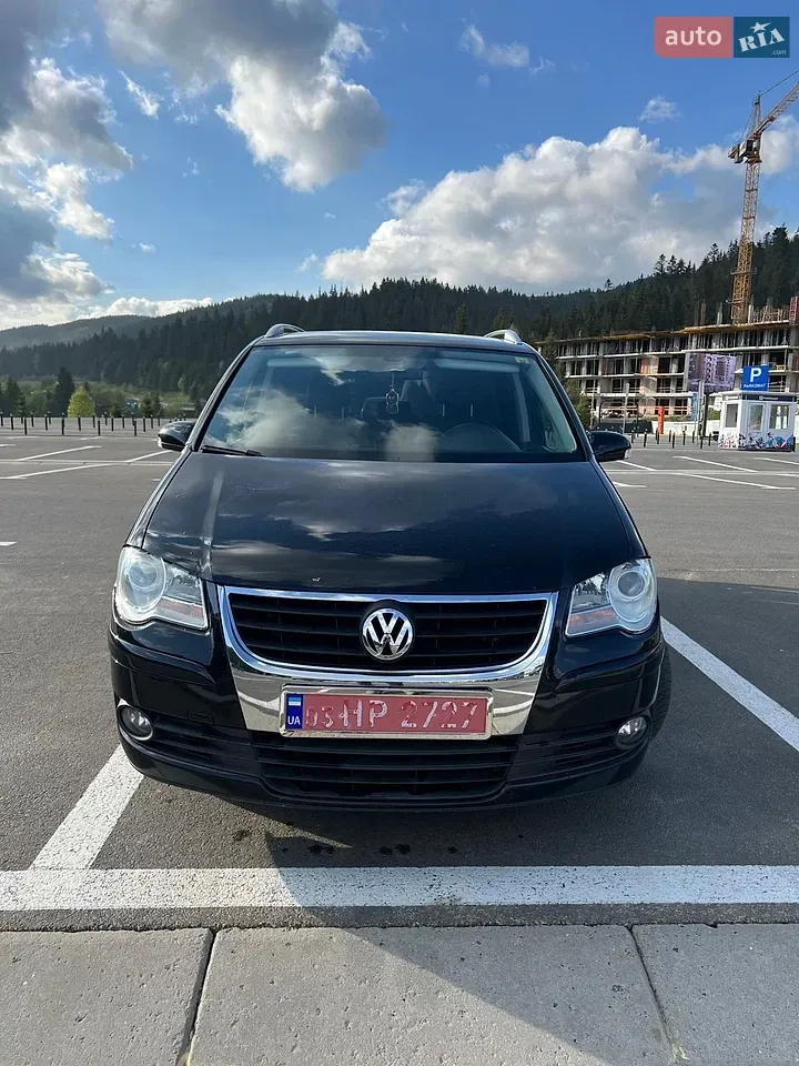 Volkswagen Touran
