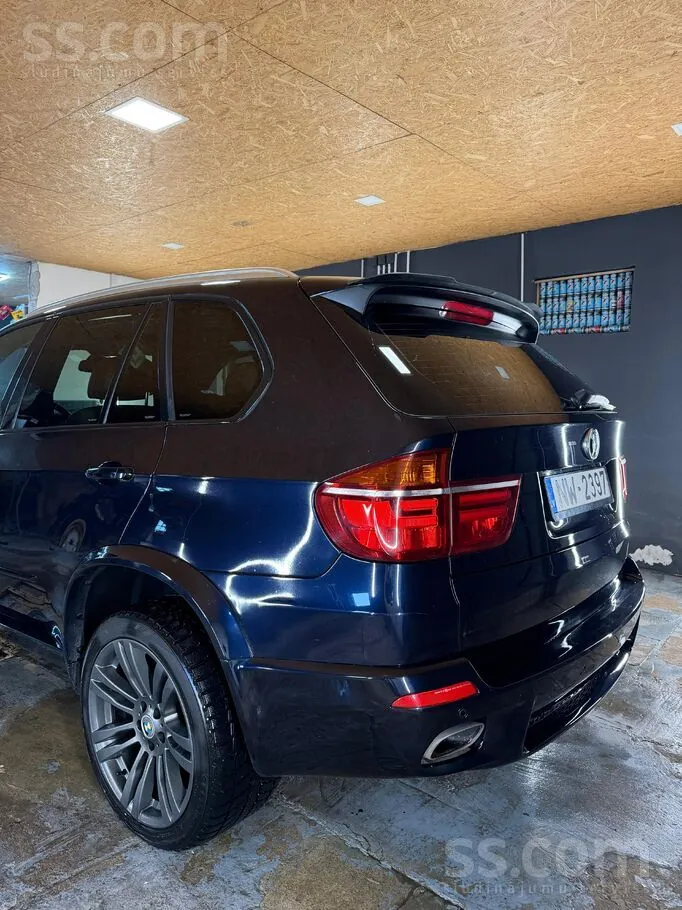 BMW X5 2009 photo 4