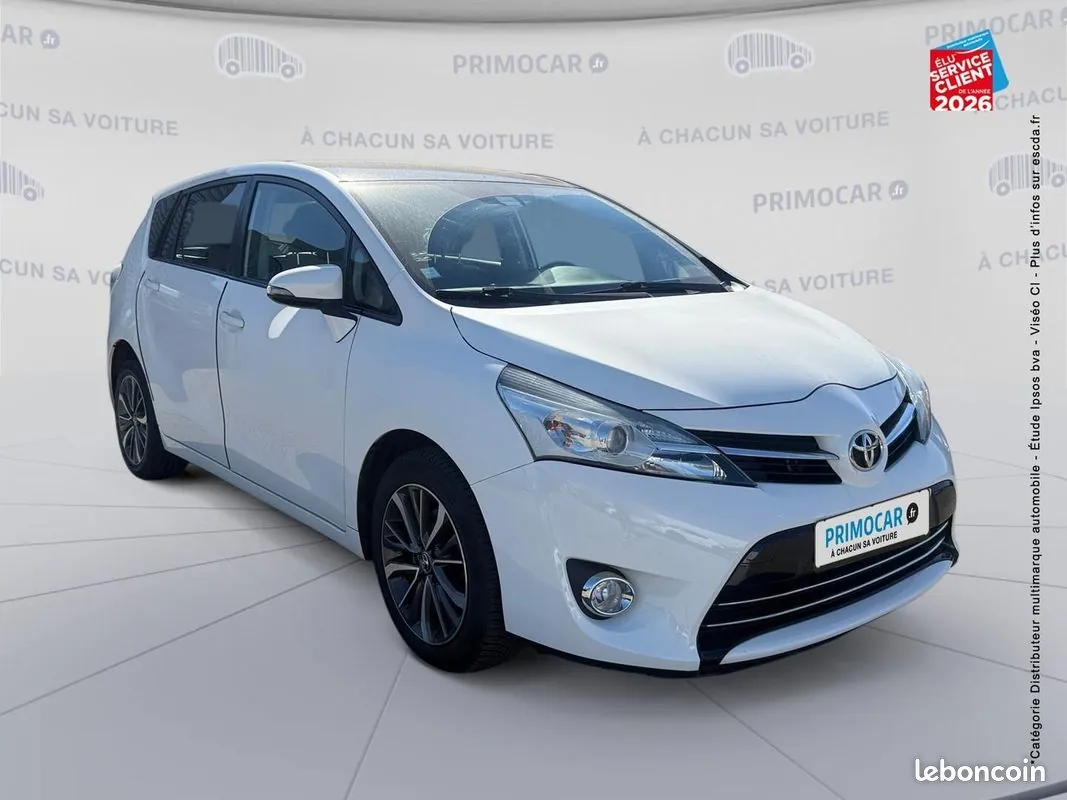 Toyota Verso 2017 photo 3