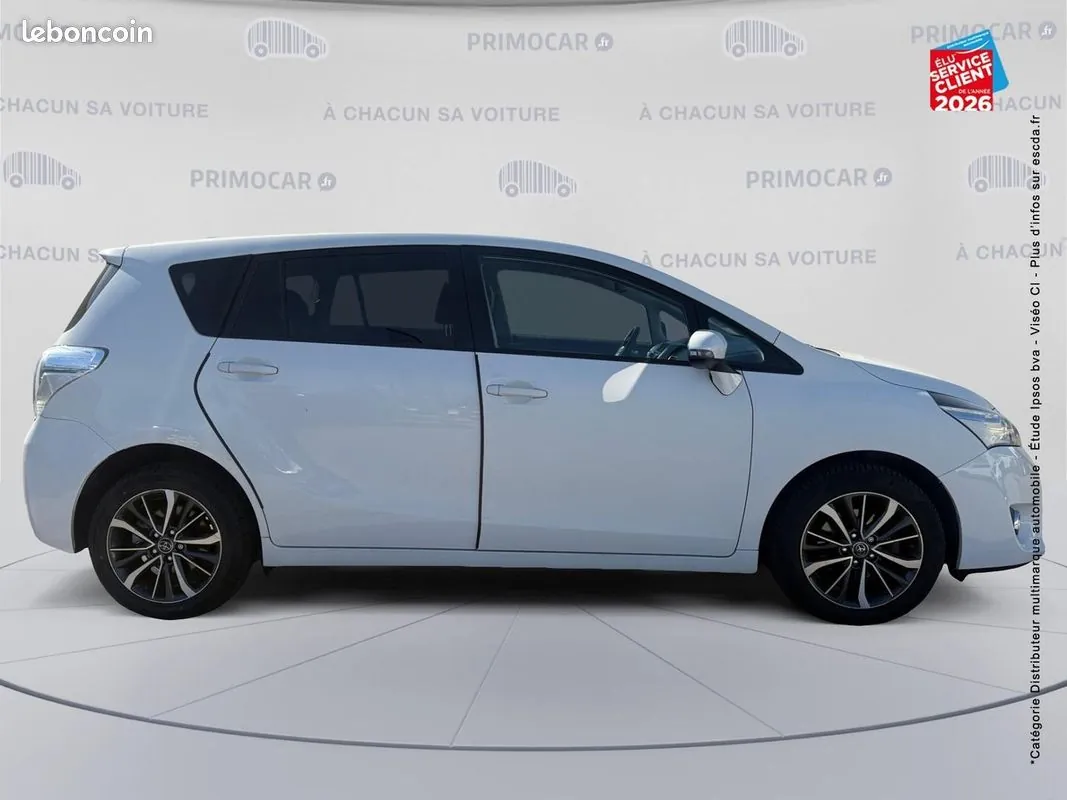 Toyota Verso 2017 photo 4