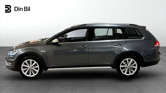 Volkswagen Golf I 2020 photo 2