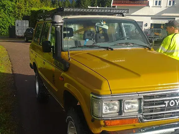 Toyota Land Cruiser