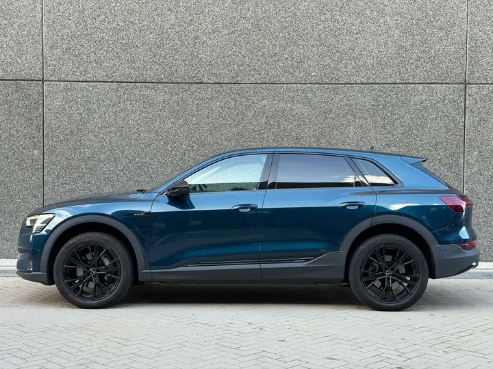 Audi E-Tron 2019 photo 5
