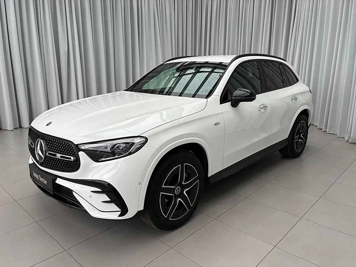 Mercedes-Benz Glc-Class 2025 photo 2