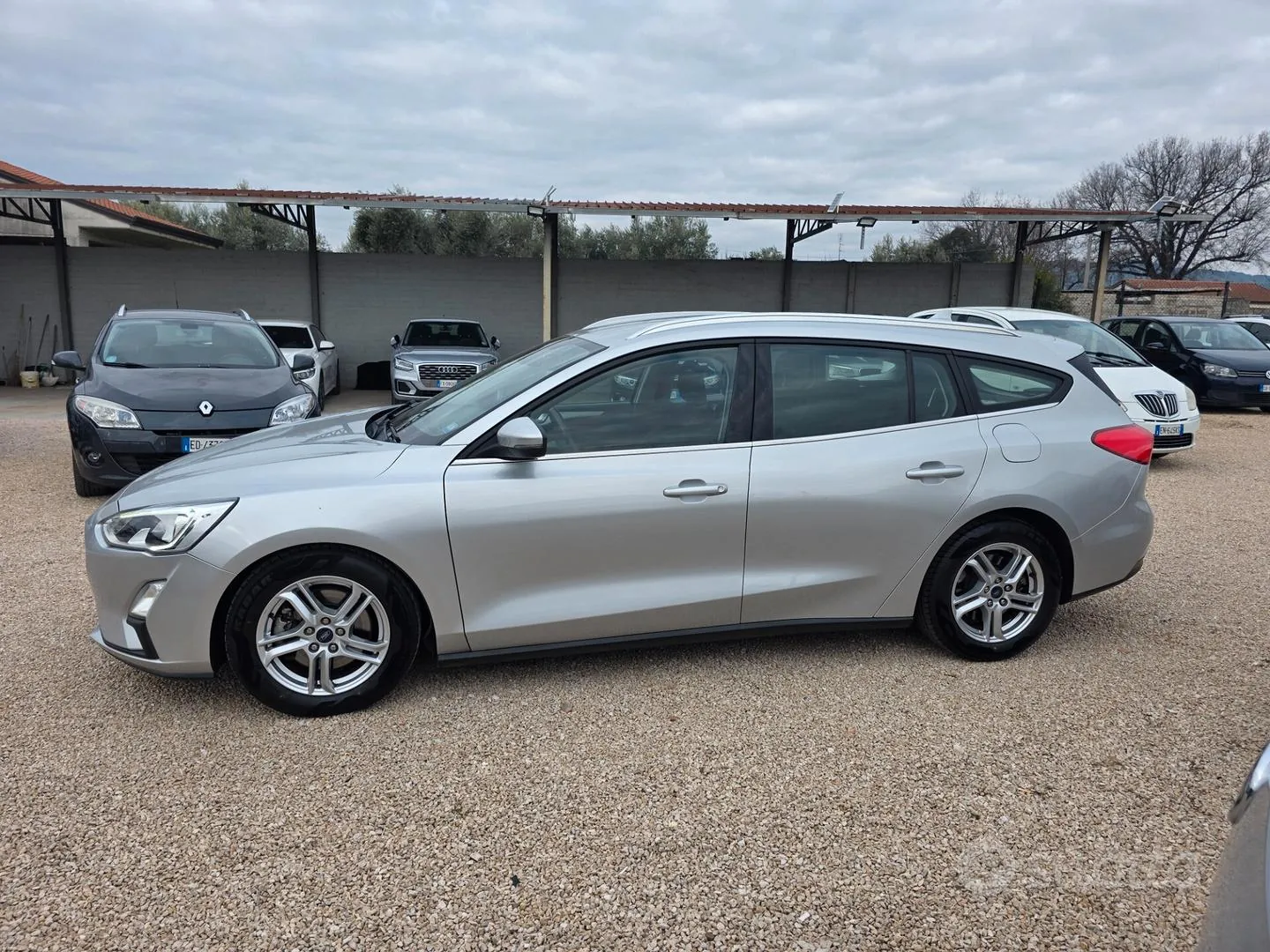 Ford Focus 2018 photo 2
