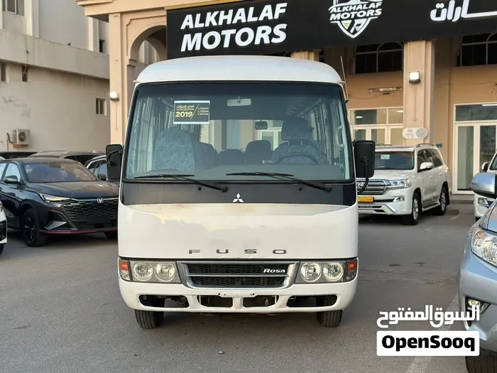 Mitsubishi Fuso Rosa 2019 photo 2