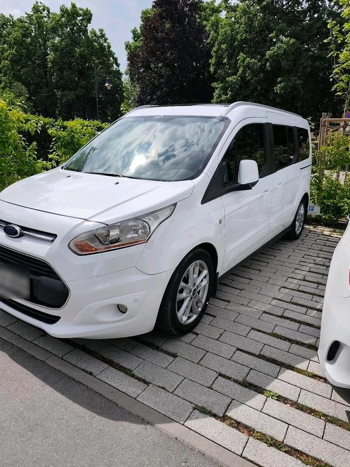 Ford Grand Tourneo Connect