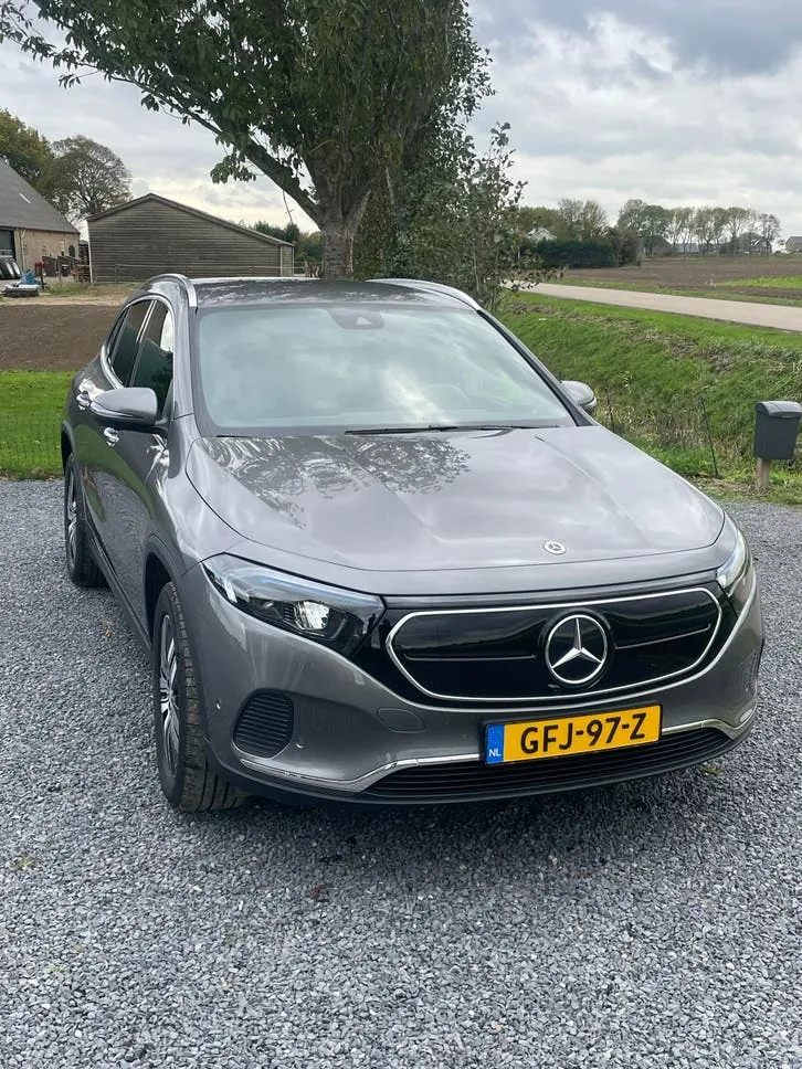 Mercedes-Benz Eqa