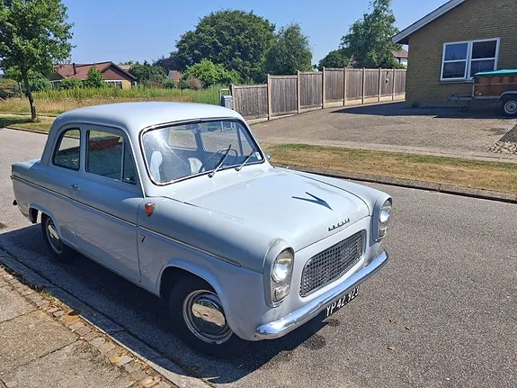 Ford Anglia