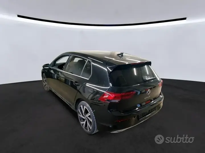 Volkswagen Golf 2024 photo 4
