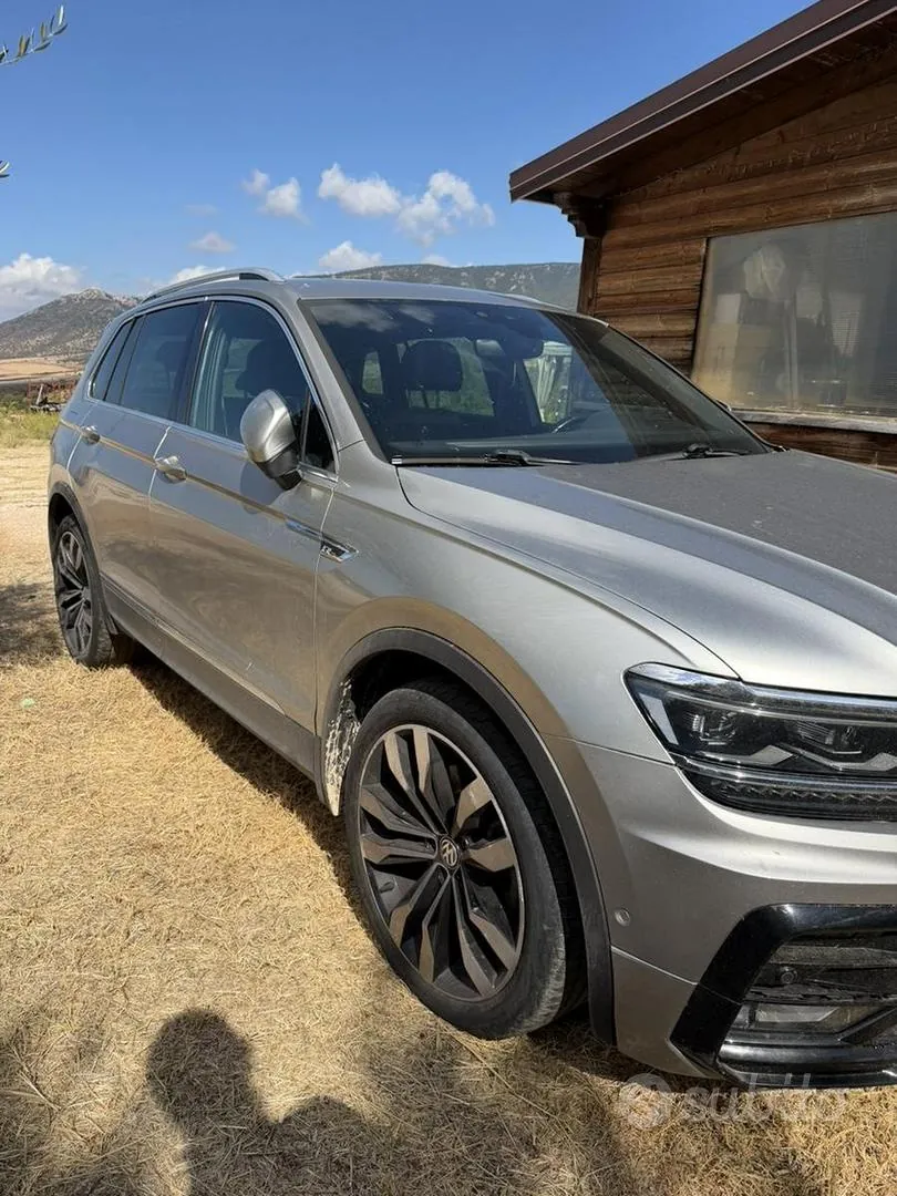 Volkswagen Tiguan 2018 photo 2