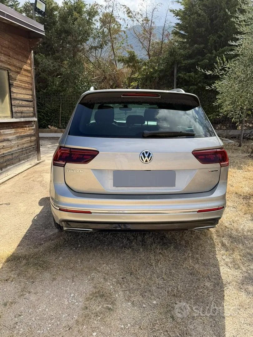Volkswagen Tiguan 2018 photo 3