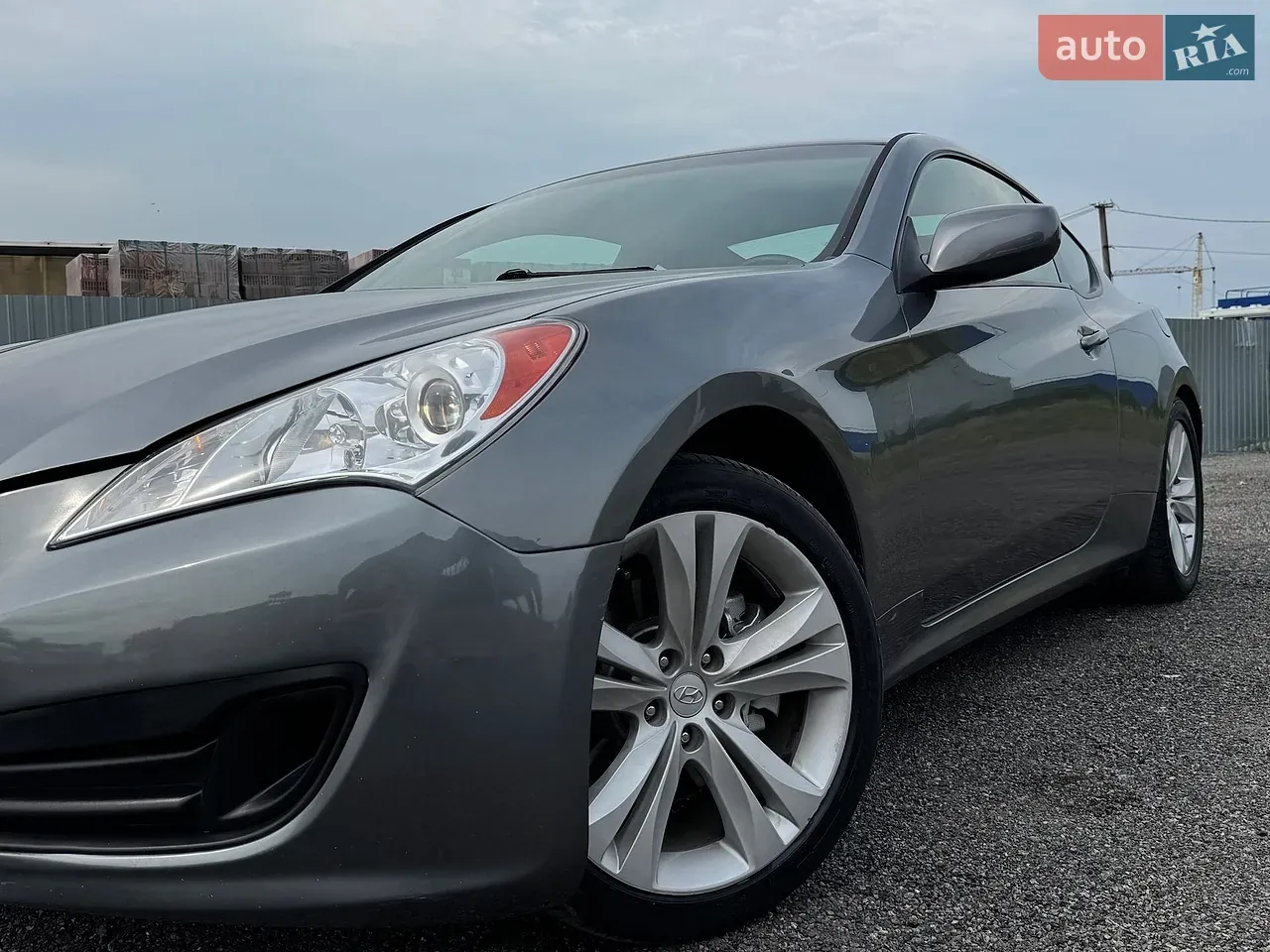 Hyundai Genesis 2011 photo 5