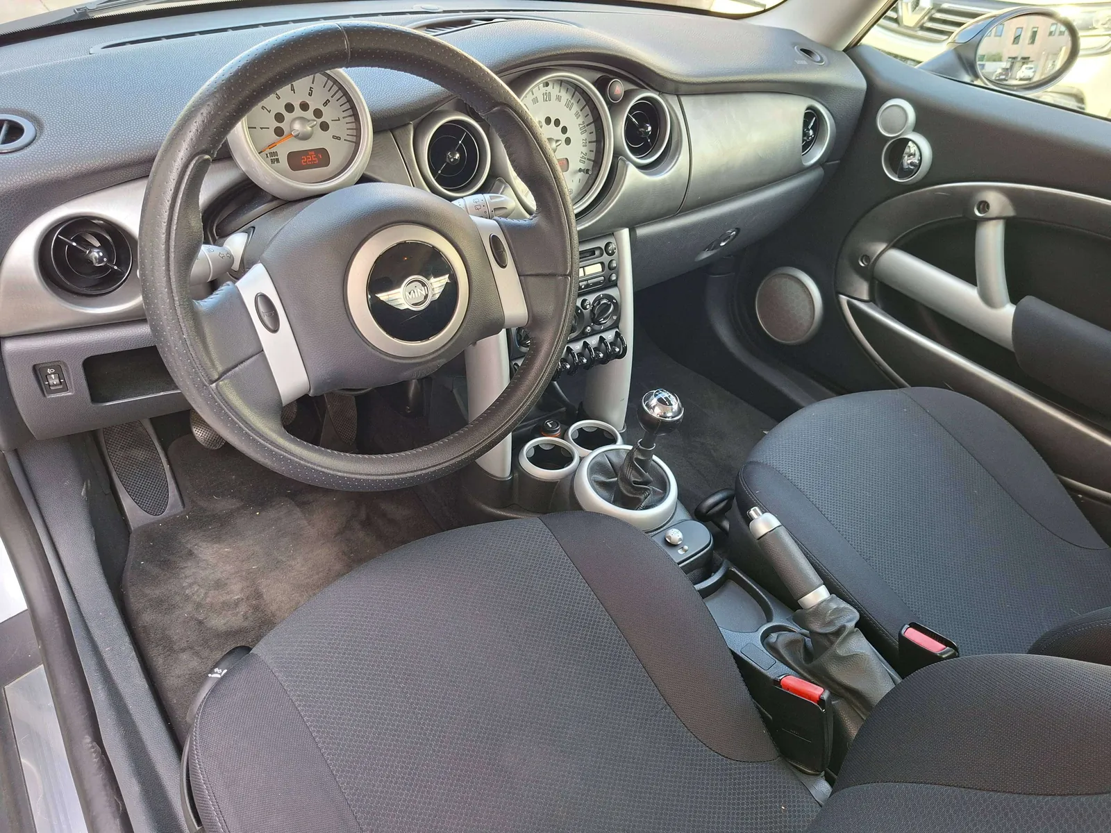 Mini Cooper Mini Ii 2005 photo 2