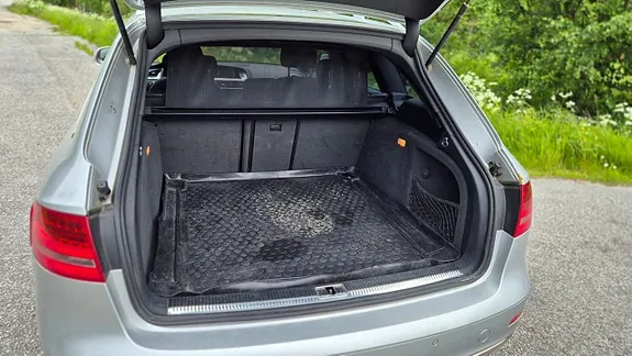 Audi A4 Allroad 2011 photo 4