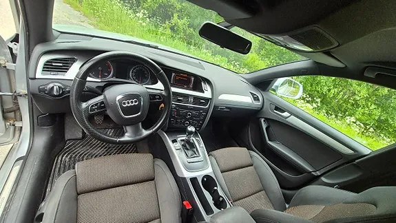 Audi A4 Allroad 2011 photo 3