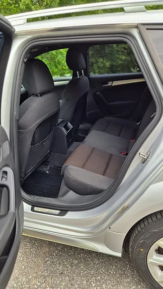 Audi A4 Allroad 2011 photo 2
