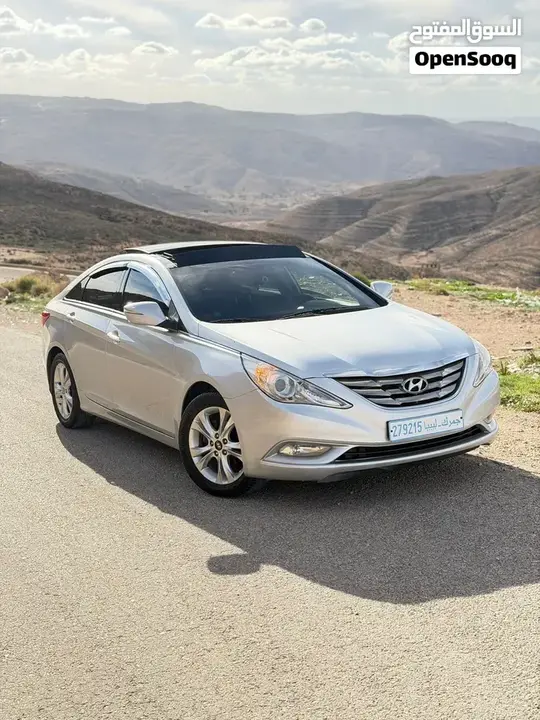 Hyundai Sonata 2011 photo 2