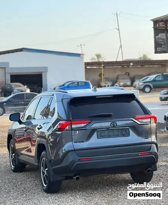 Toyota Rav4 2019 photo 3