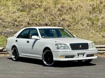Toyota Crown 2003 photo 2