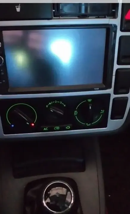 Ford Galaxy 2004 photo 3