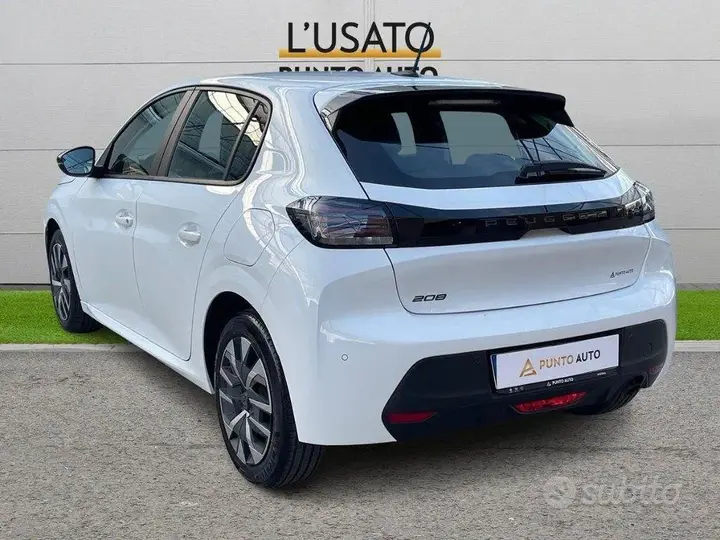 Peugeot 208 2025 photo 5