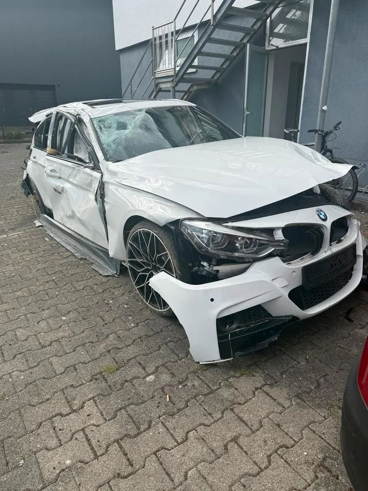BMW 340I