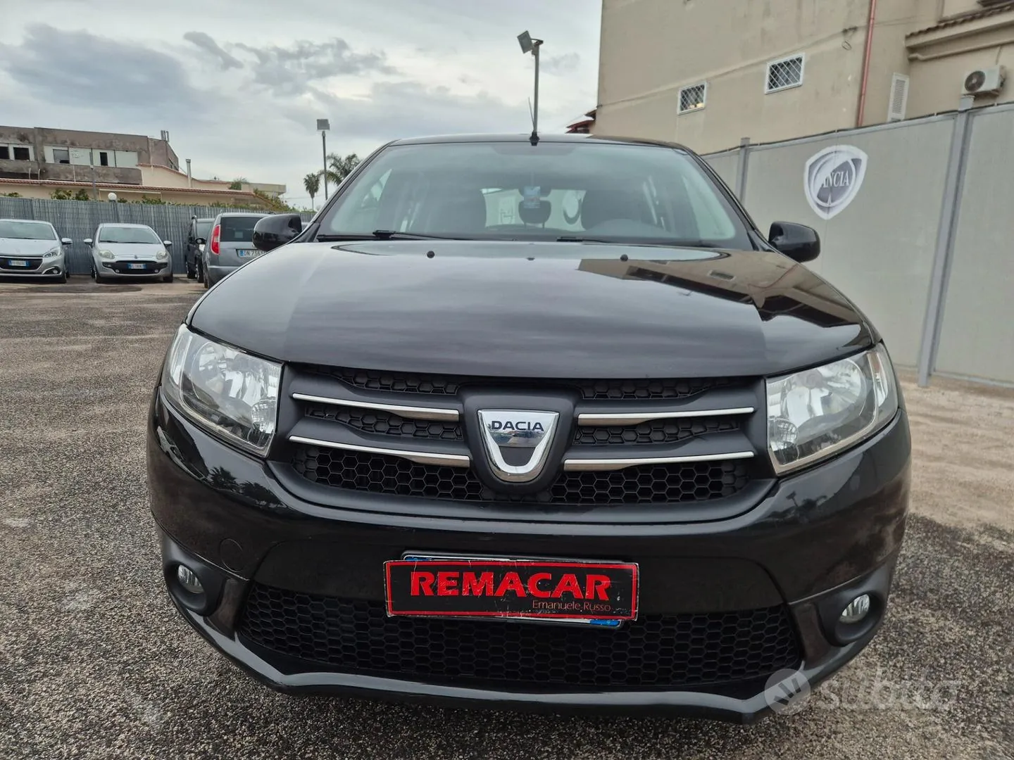 Dacia Sandero 2016 photo 2