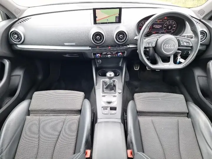 Audi A3 2018 photo 3