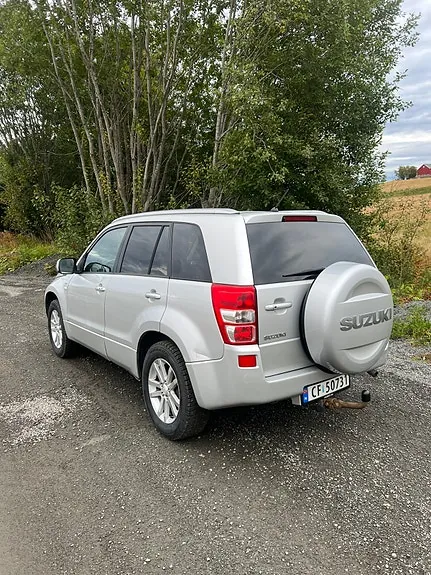 Suzuki Grand Vitara 2009 photo 3