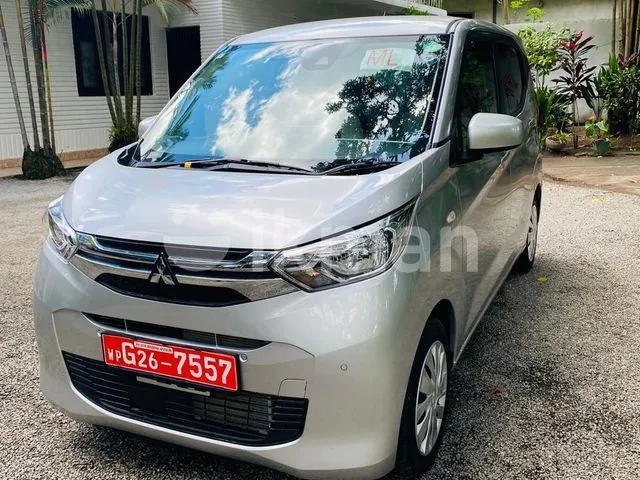 Mitsubishi Ek Wagon 2024 photo 2