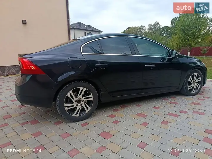 Volvo S60 2012 photo 5
