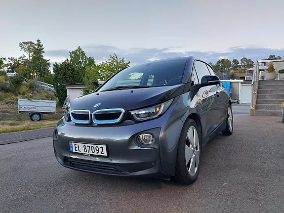 BMW I3