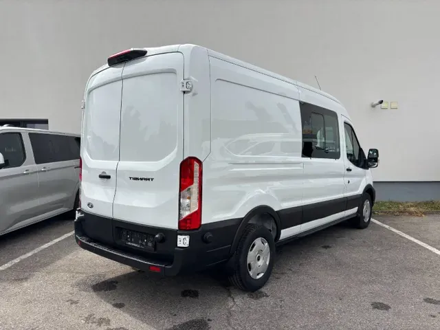 Ford Transit 2026 photo 3