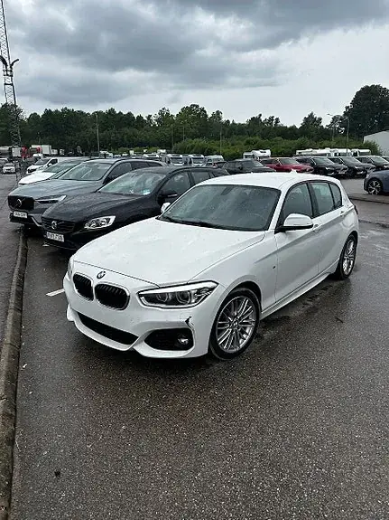 BMW 120I