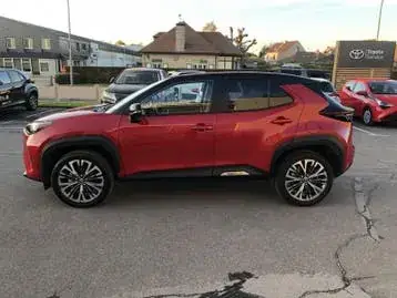 Toyota Yaris Cross 2023 photo 2