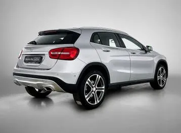 Mercedes-Benz Gla 2016 photo 2