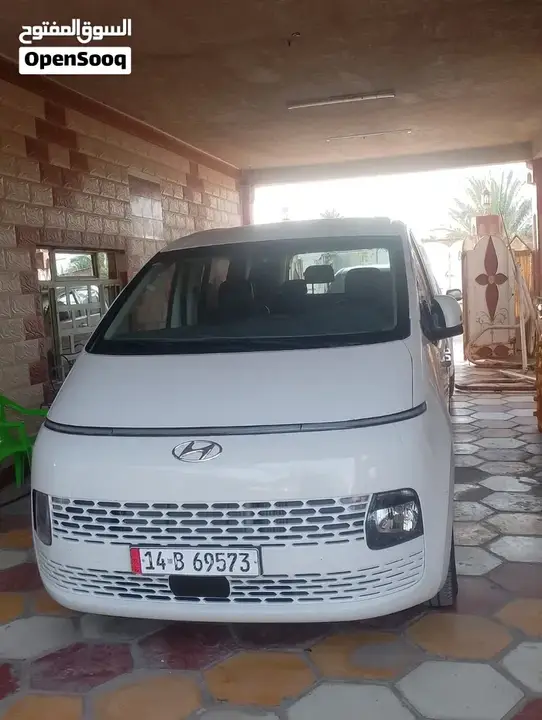 Hyundai Staria