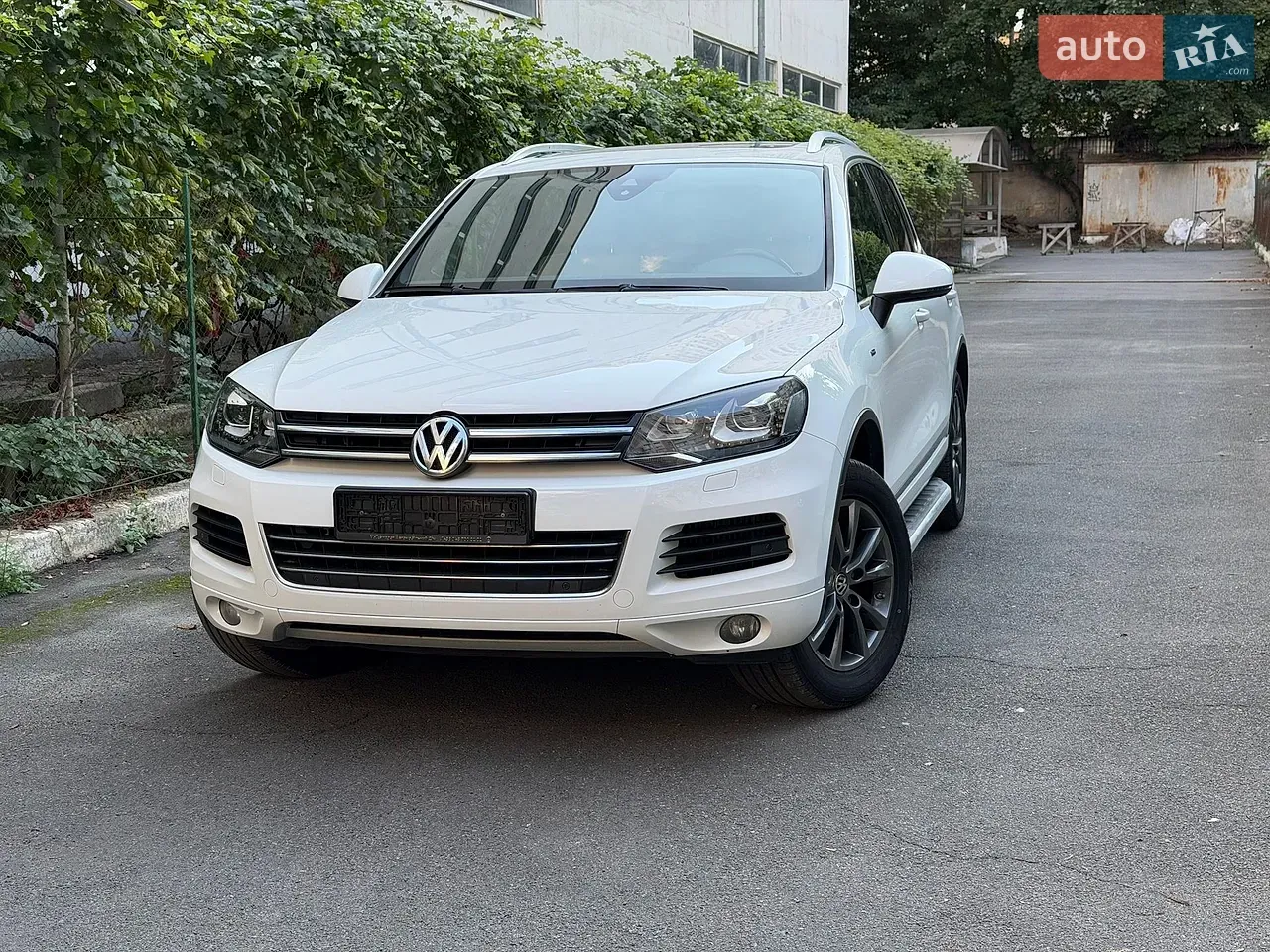 Volkswagen Touareg 2012 photo 3