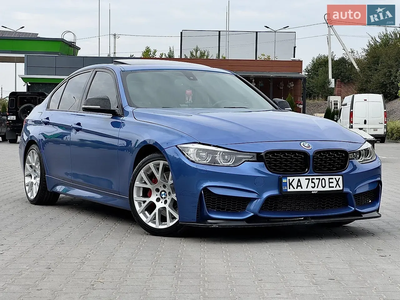 BMW 3 Series 2014 photo 3