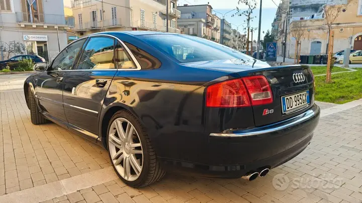 Audi A8 2006 photo 3