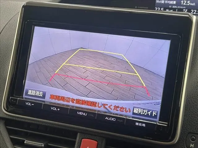 Toyota Esquire 2015 photo 4