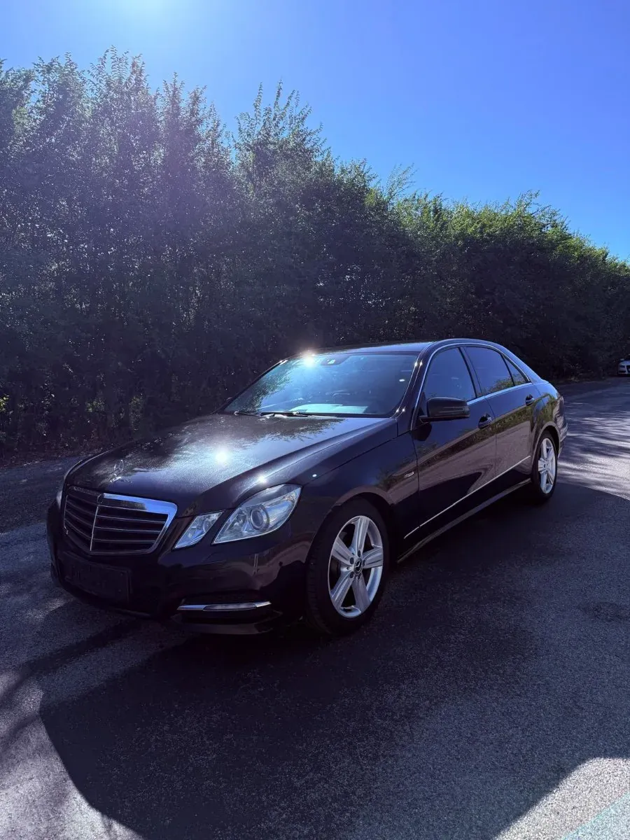 Mercedes-Benz Eklasse 2012 photo 2