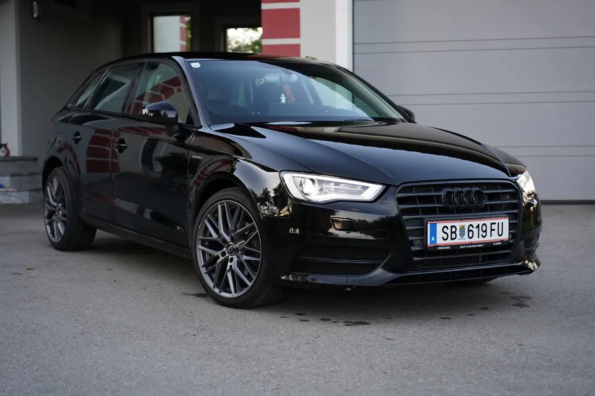 Audi A3 2015 photo 3