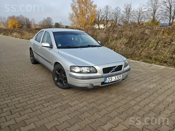 Volvo S60