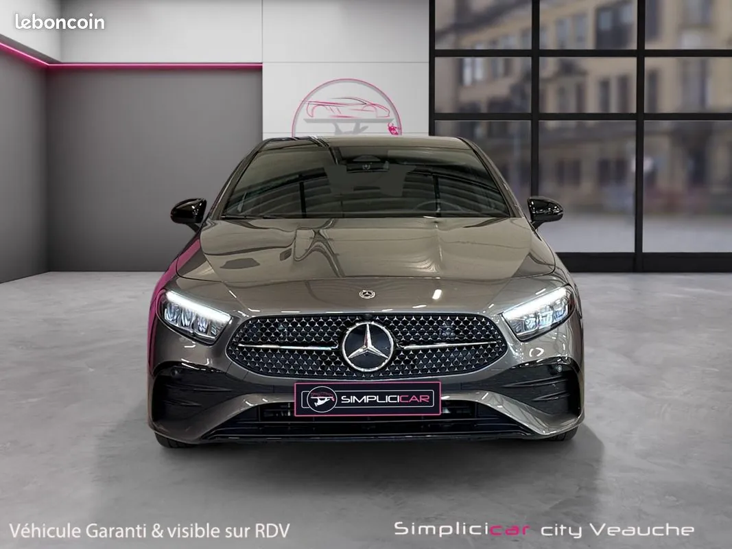 Mercedes-Benz A 180 2025 photo 2