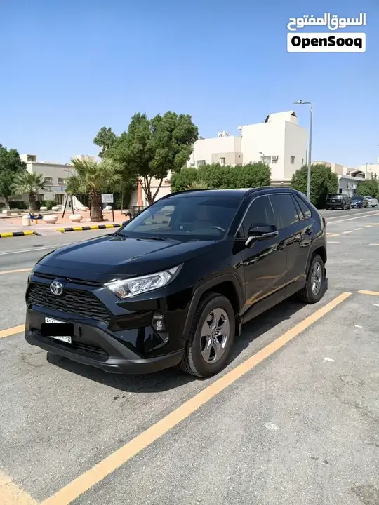 Toyota Rav4 2025 photo 3