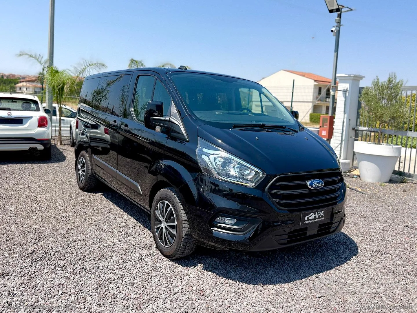 Ford Tourneo Custom 2020 photo 3