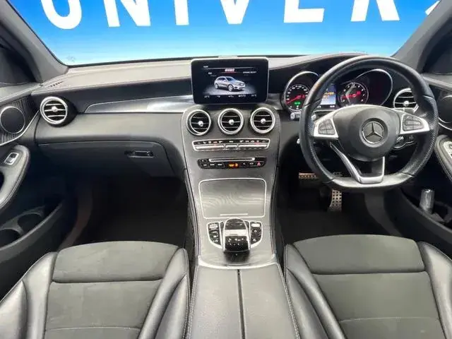 Mercedes-Benz Glc 250 2017 photo 2