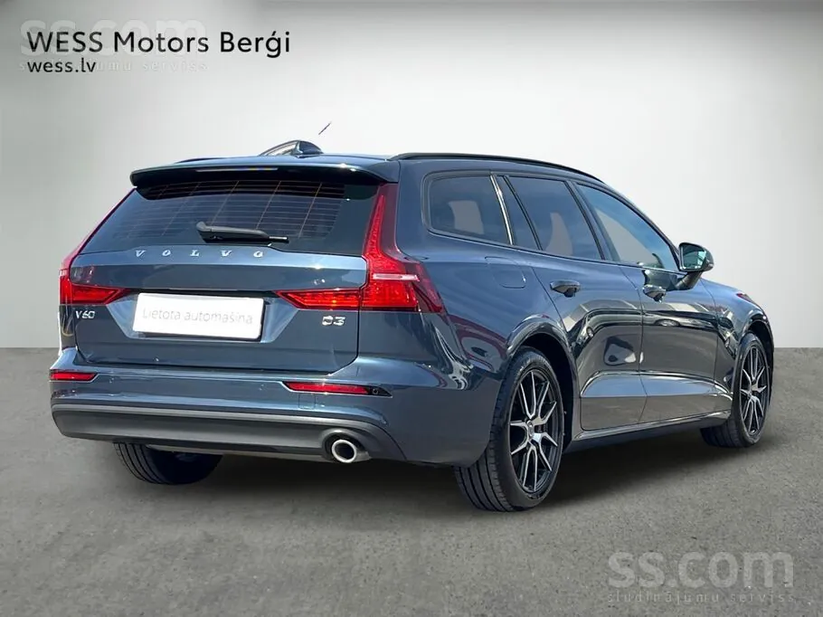 Volvo V60 2019 photo 2